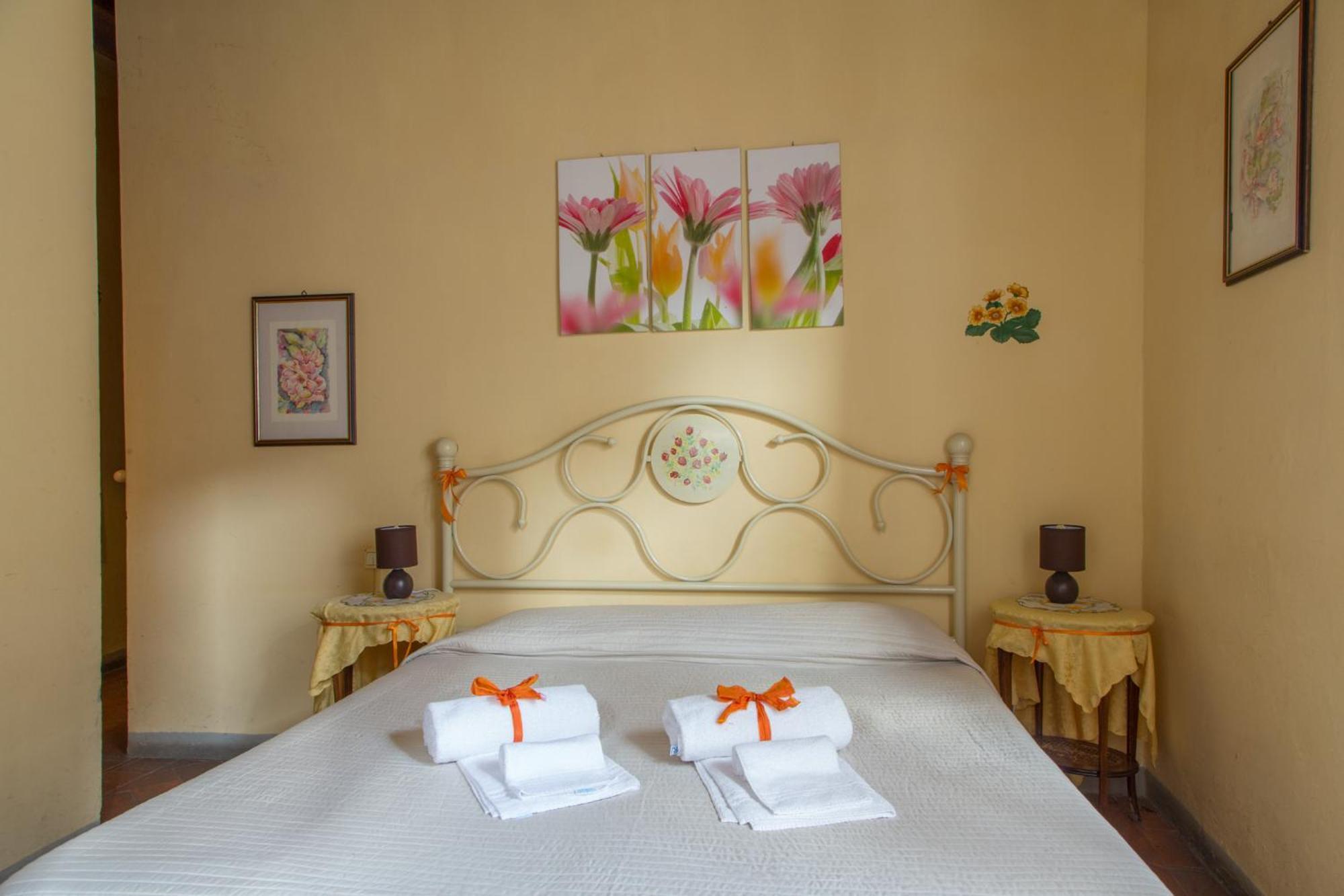 Antica Casa Dei Rassicurati Bed and Breakfast Montecarlo Eksteriør billede